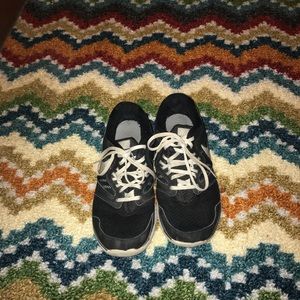 Women’s Nike shoes